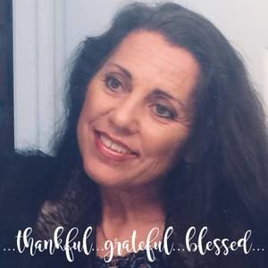 Meet your Posher, Robyn